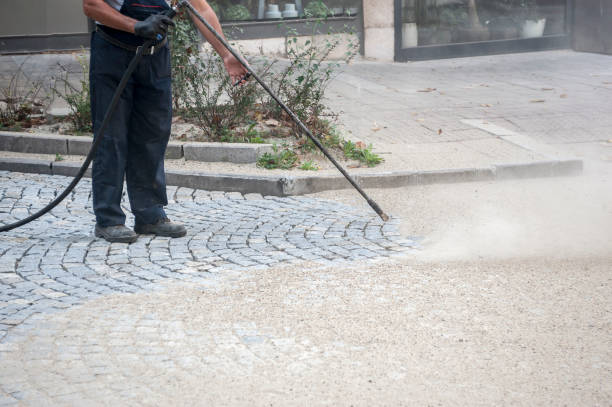 Best Machinery and Equipment Cleaning  in Beckett Ridge, OH