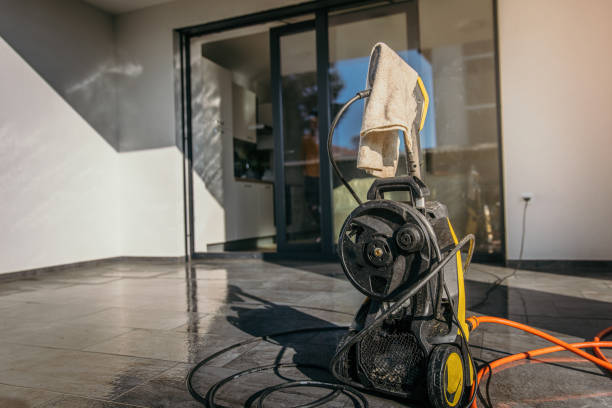 Best Sidewalk and Walkway Cleaning  in Beckett Ridge, OH
